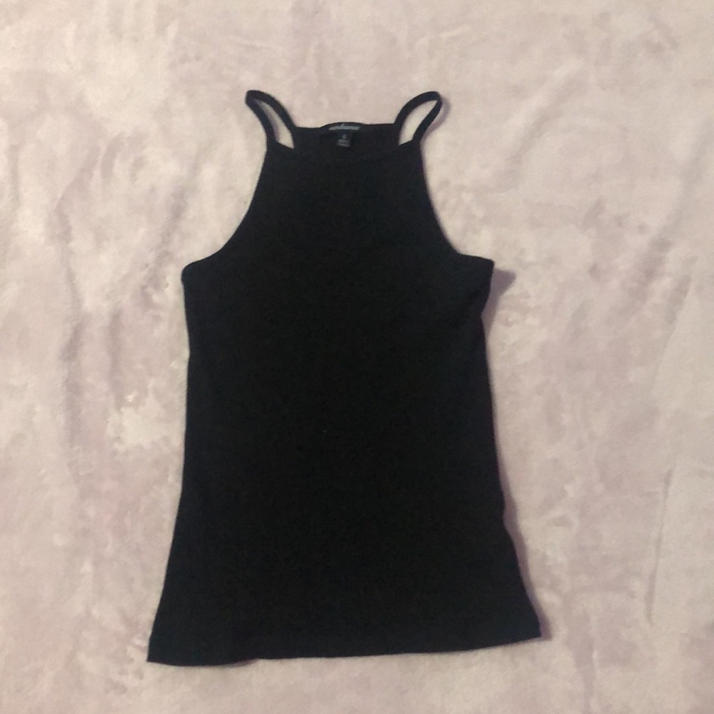 2 tank tops